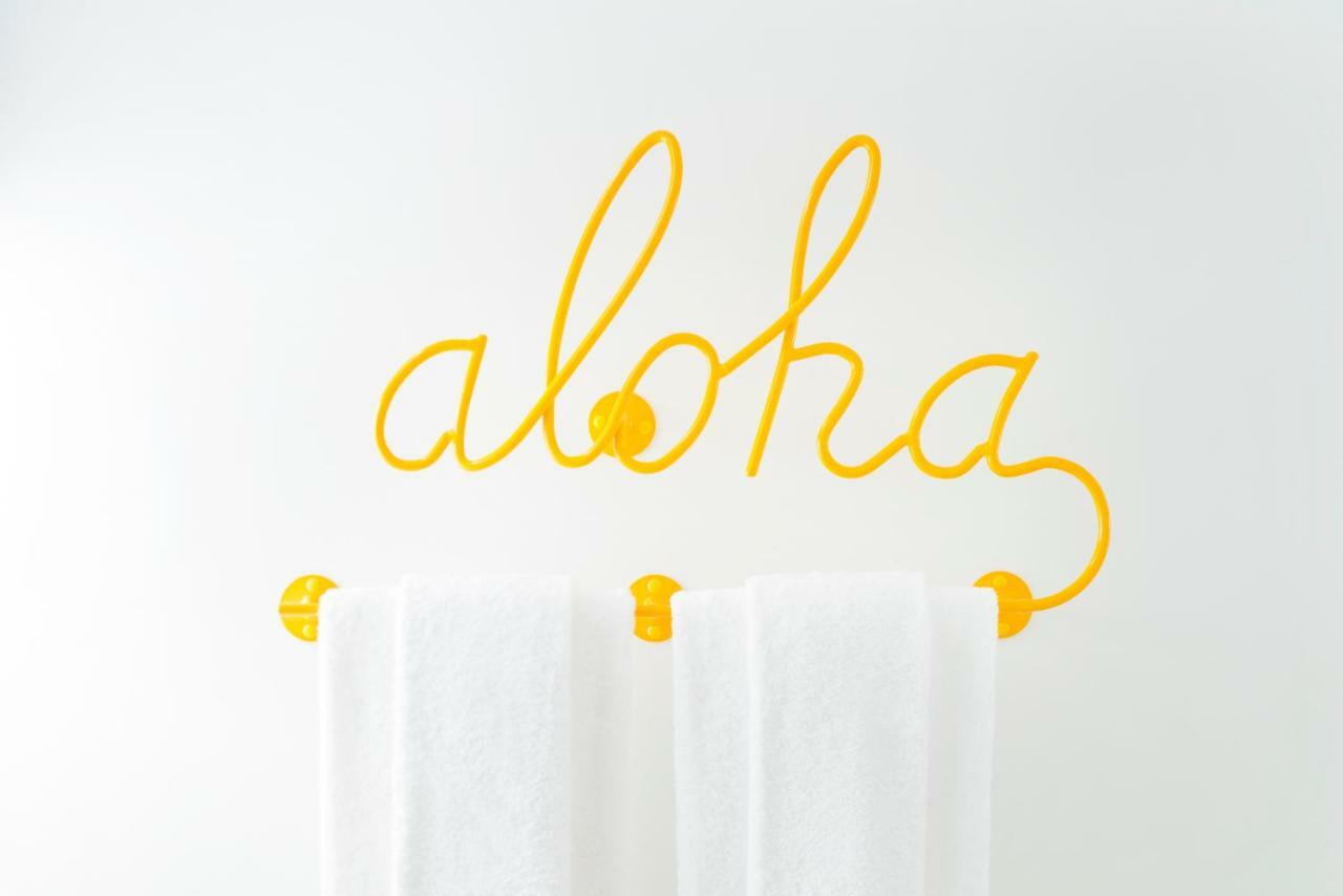Shoreline Hotel Waikiki Гонолулу Экстерьер фото